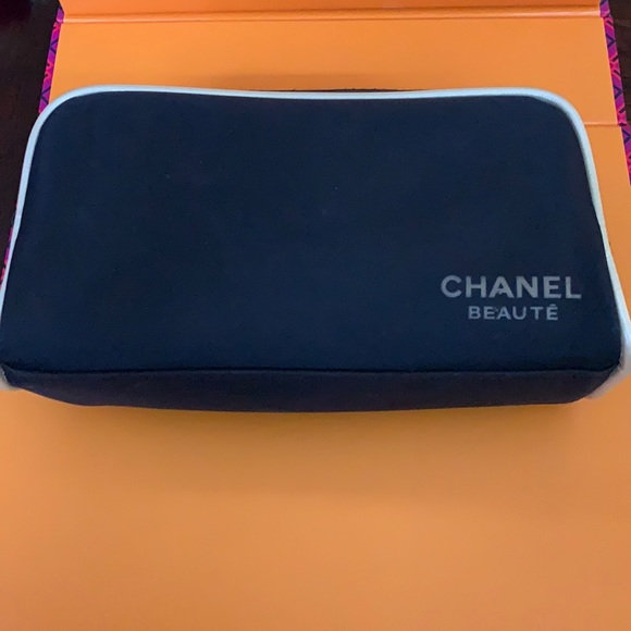 CHANEL Bags Chanel Beaute Makeup Bag Black Nylon With Cream Piping